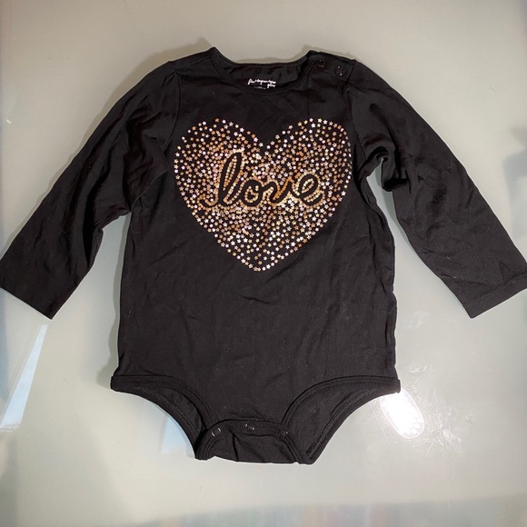 First Impressions long sleeved onsie and skirt - Picture 2 of 6